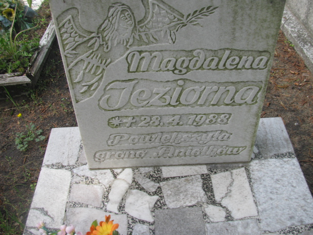 Magdalena Jeziorna 1988 Opole-Półwieś - Grobonet - Wyszukiwarka osób pochowanych