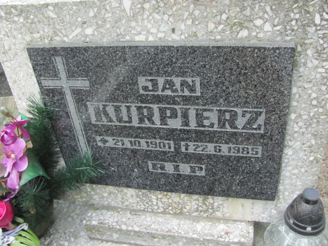 Jerzy Kurpiers 1944 Opole-Półwieś - Grobonet - Wyszukiwarka osób pochowanych