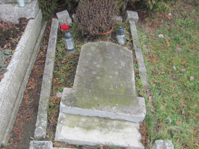  NN Opole-Półwieś - Grobonet - Wyszukiwarka osób pochowanych