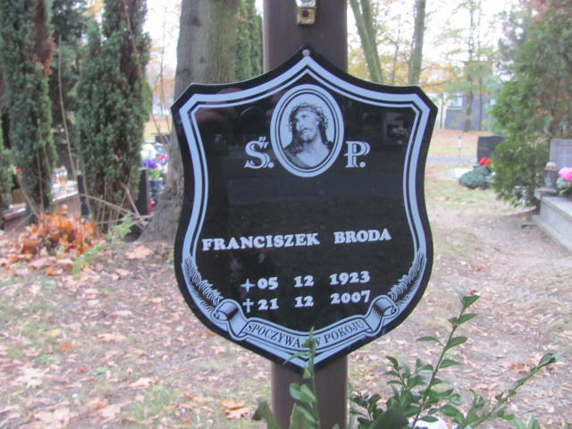 Franciszek Broda 1923 Opole-Półwieś - Grobonet - Wyszukiwarka osób pochowanych