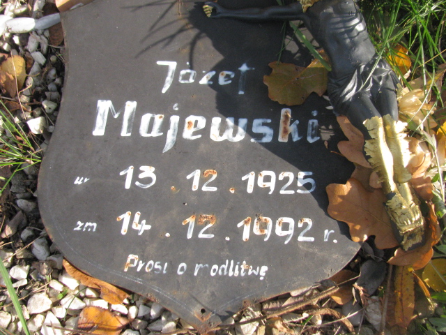 Józef Majewski 1925 Opole-Półwieś - Grobonet - Wyszukiwarka osób pochowanych