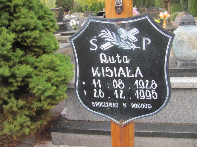 Ruta Kisiała 1928 Opole-Półwieś - Grobonet - Wyszukiwarka osób pochowanych