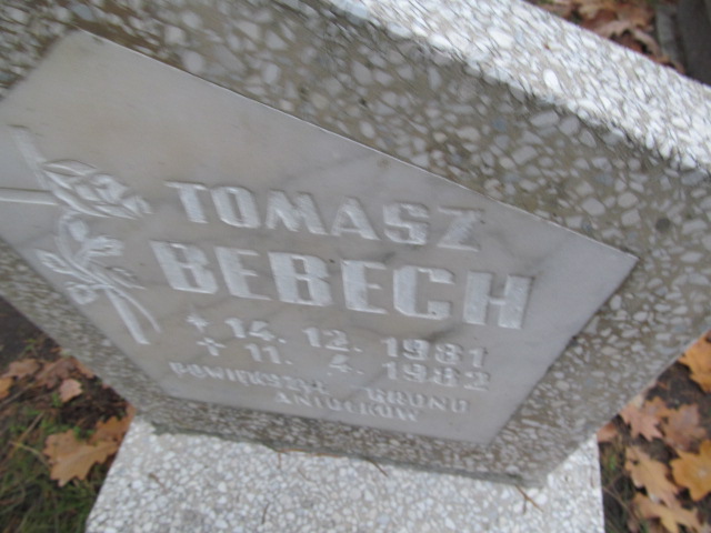 Tomasz Bebech 1982 Opole-Półwieś - Grobonet - Wyszukiwarka osób pochowanych