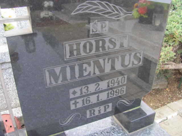 Horst Mientus 1940 Opole-Półwieś - Grobonet - Wyszukiwarka osób pochowanych