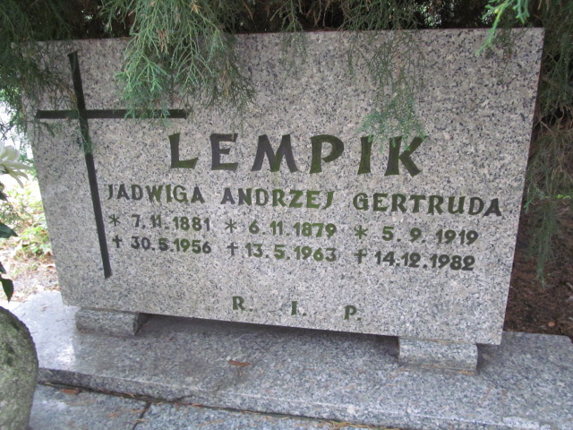 Gertruda Lempik 1919 Opole-Półwieś - Grobonet - Wyszukiwarka osób pochowanych