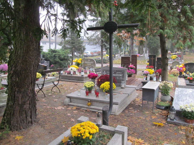 Franciszek Mandela 1903 Opole-Półwieś - Grobonet - Wyszukiwarka osób pochowanych