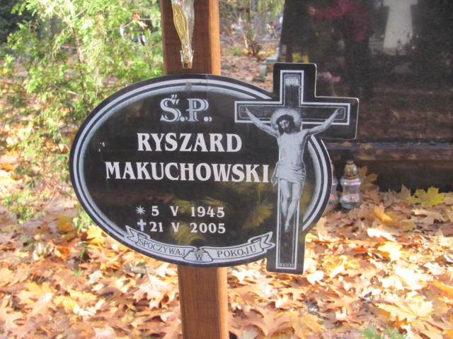 Ryszard Makuchowski 1945 Opole-Półwieś - Grobonet - Wyszukiwarka osób pochowanych