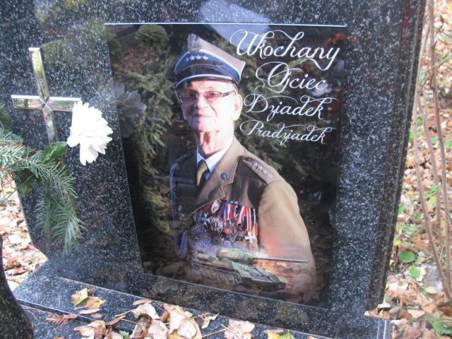 Mikołaj Adam Jaworski 1925 Opole-Półwieś - Grobonet - Wyszukiwarka osób pochowanych