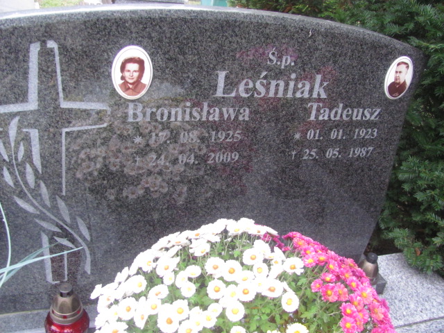 Tadeusz Leśniak 1923 Opole-Półwieś - Grobonet - Wyszukiwarka osób pochowanych