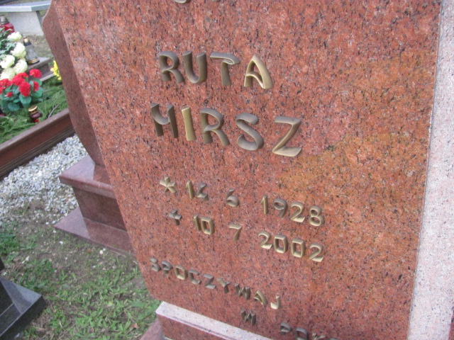 Gabriela Hirsz 1961 Opole-Półwieś - Grobonet - Wyszukiwarka osób pochowanych