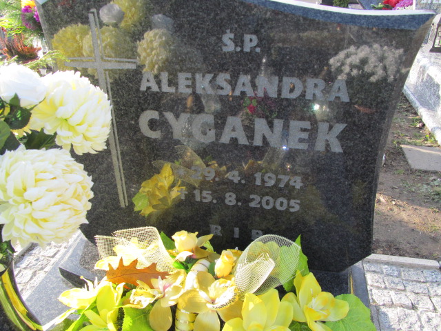 Aleksandra Cyganek 1974 Opole-Półwieś - Grobonet - Wyszukiwarka osób pochowanych