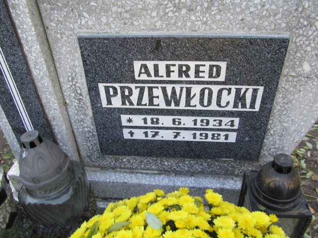 Beata Badowska 1961 Opole-Półwieś - Grobonet - Wyszukiwarka osób pochowanych