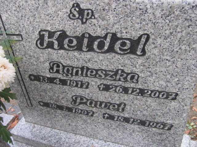 Agnieszka Keidel 1917 Opole-Półwieś - Grobonet - Wyszukiwarka osób pochowanych