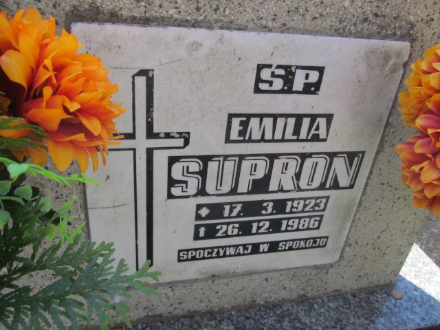 Emilia Supron 1923 Opole-Półwieś - Grobonet - Wyszukiwarka osób pochowanych