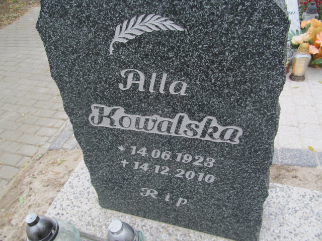 Alla Kowalska 1923 Opole-Półwieś - Grobonet - Wyszukiwarka osób pochowanych