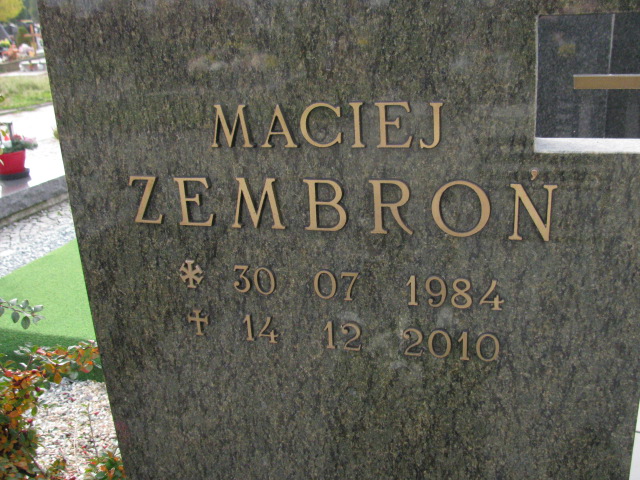 Maciej Zembroń 1984 Opole-Półwieś - Grobonet - Wyszukiwarka osób pochowanych