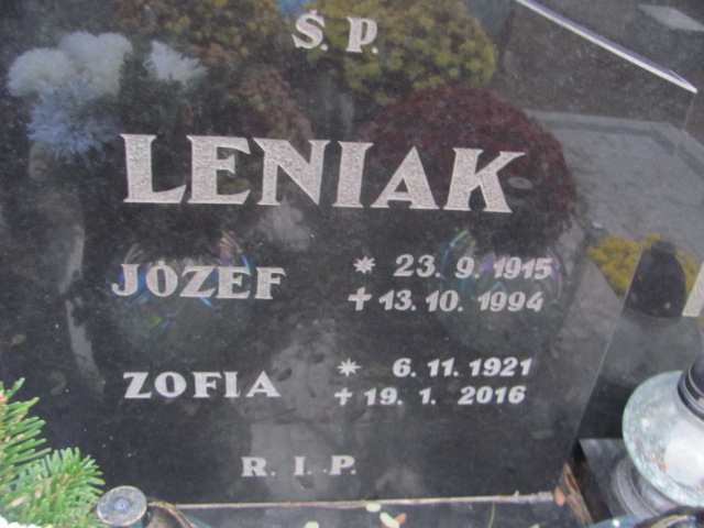 Józef Leniak 1915 Opole-Półwieś - Grobonet - Wyszukiwarka osób pochowanych