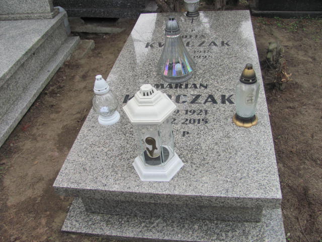Grób Marian Kwoczak
