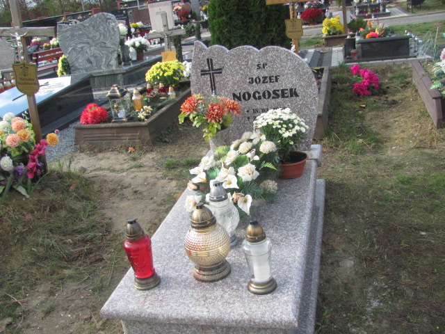 Grób Józef Nogosek